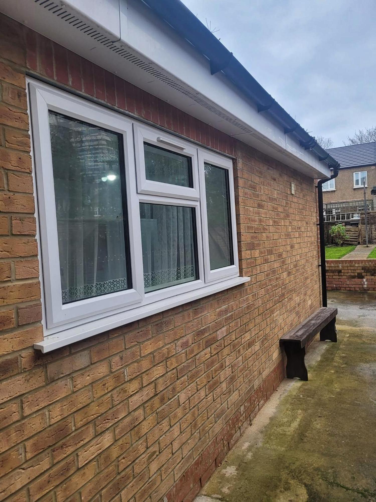 Lovely 2-Bed Fully Refurbished House In London Villa Exterior foto